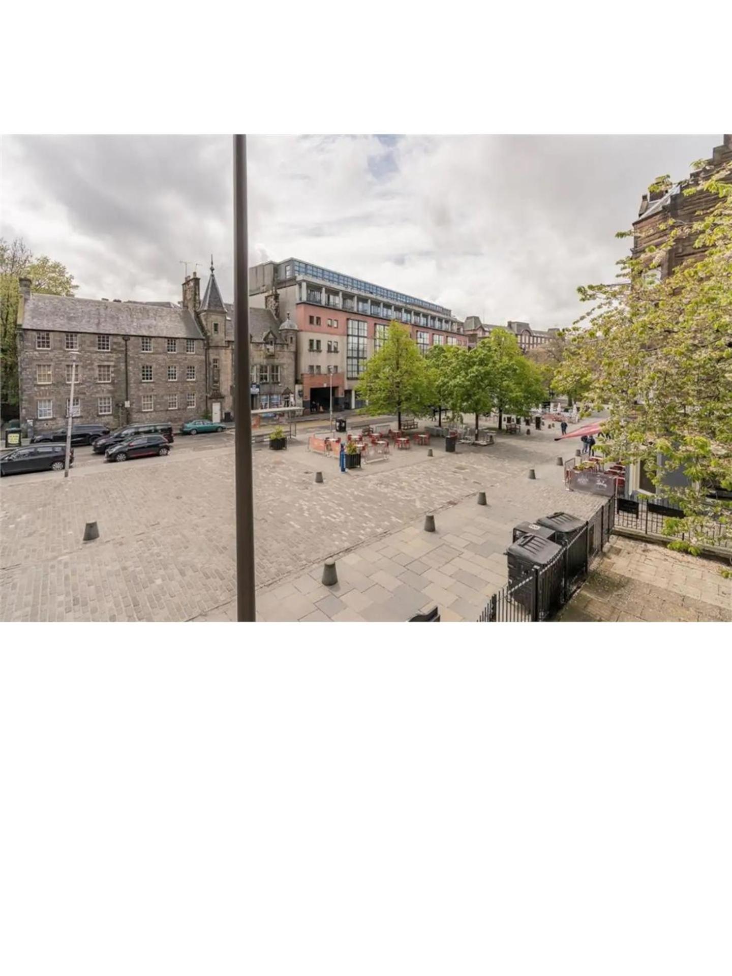3 Bedrooms Flat In Central Edinburgh Old Town Sleeps 6 外观 照片
