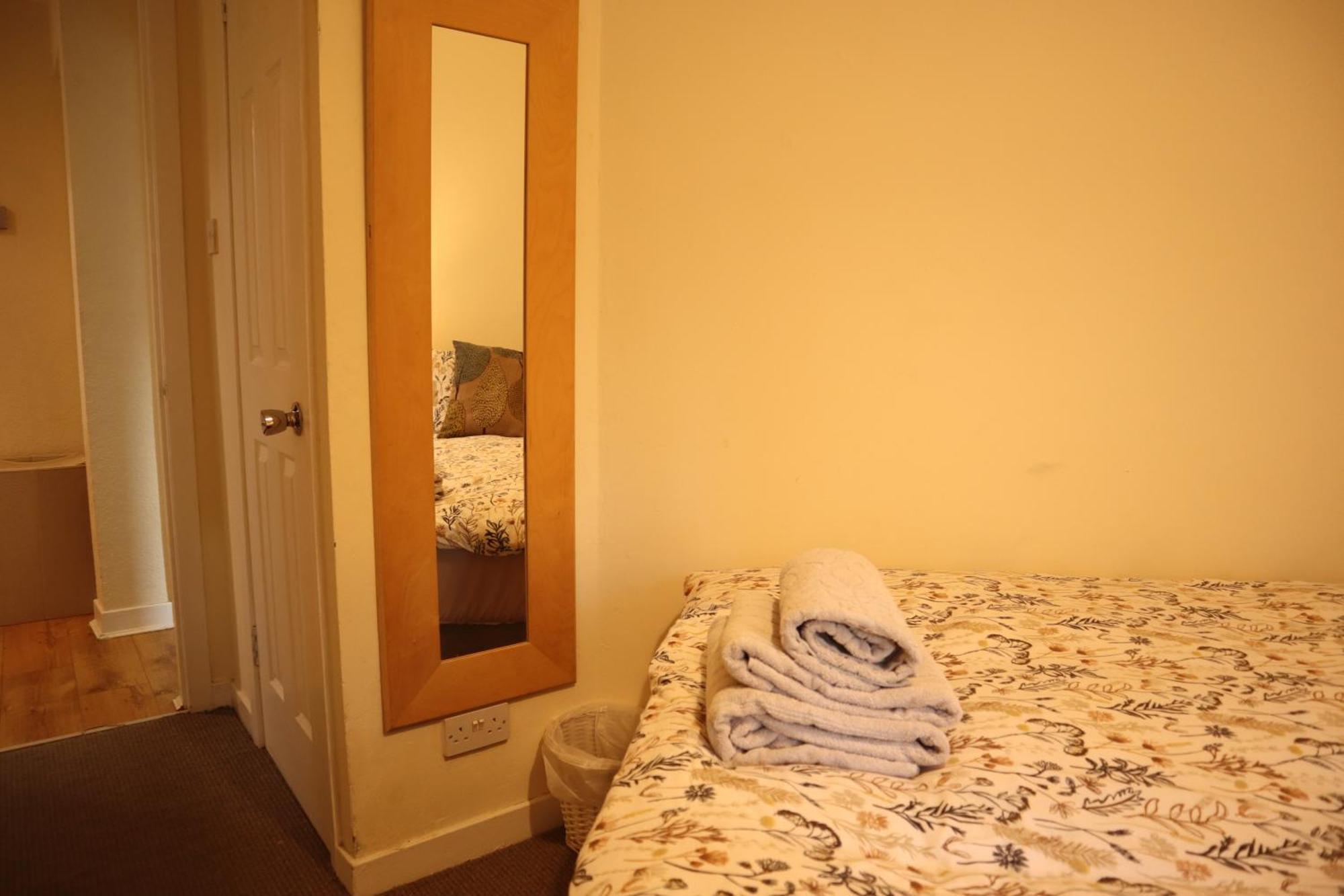 3 Bedrooms Flat In Central Edinburgh Old Town Sleeps 6 外观 照片