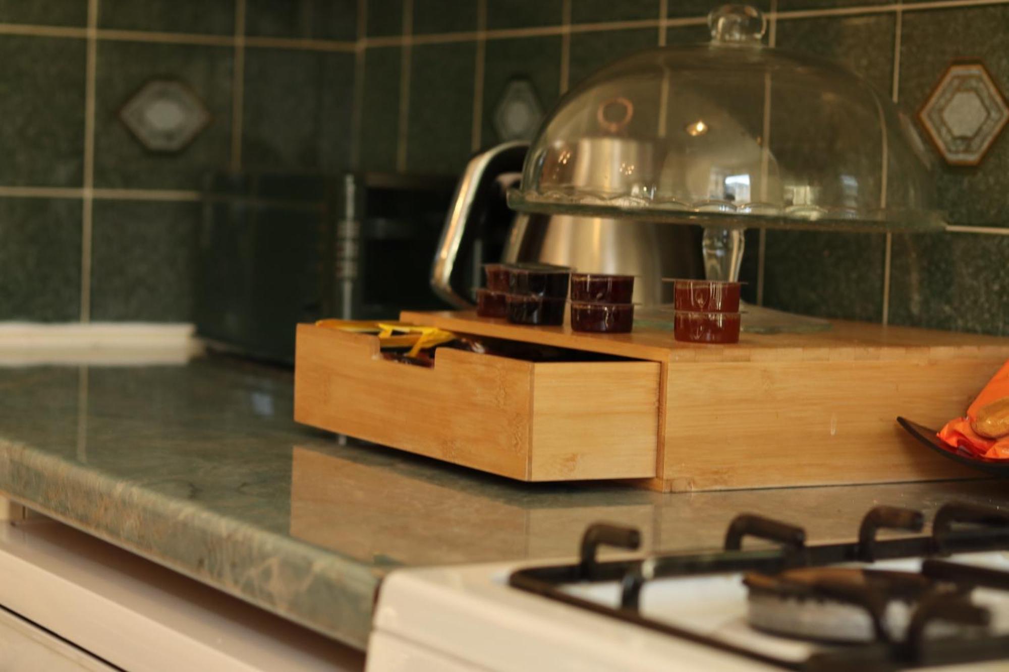 3 Bedrooms Flat In Central Edinburgh Old Town Sleeps 6 外观 照片